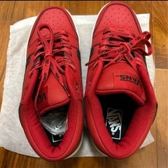 新品未使用　VANS ハイカットスニーカー レッドの画像