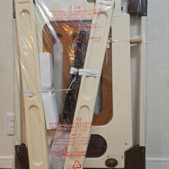 【新品・未使用】ベビーゲートの画像