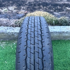 ハイエース タイヤホイールセットの画像