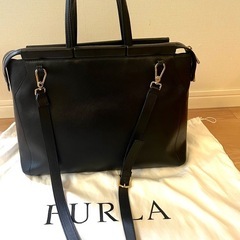 【美品】フルラ　バッグの画像