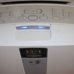 加湿空気清浄機 DAIKIN ダイキン MCK70PY-W 中古品 プラズマイオン 加湿 の画像