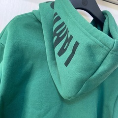 裏起毛パーカーの画像