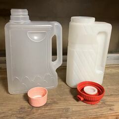 昭和レトロ麦茶ポット　プラスチックポット　レトロポップ　2個セットの画像