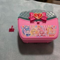 デリシャスパーティプリキュア　鍵付きケースの画像