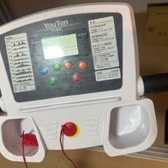 トレッドミルマシン(運動機械)