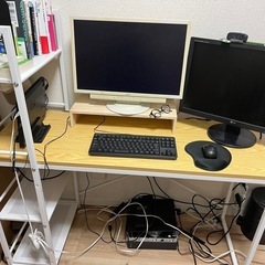 ラック付きデスク