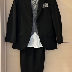 【送料無料】美品★男子ベスト ネクタイ付スーツ6点セット 結婚式...