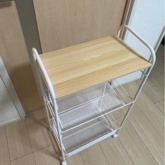 【成約済
】キャスター付きワゴン