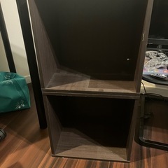 収納棚　本棚