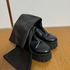 Asosレザーブーツの画像
