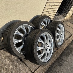 アルミホイールタイヤ付き17インチ
の画像