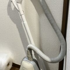 家電・カー用品・自転車用品色々セット すべて動作品です 掃除機・...