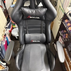 ゲーミングチェアの画像