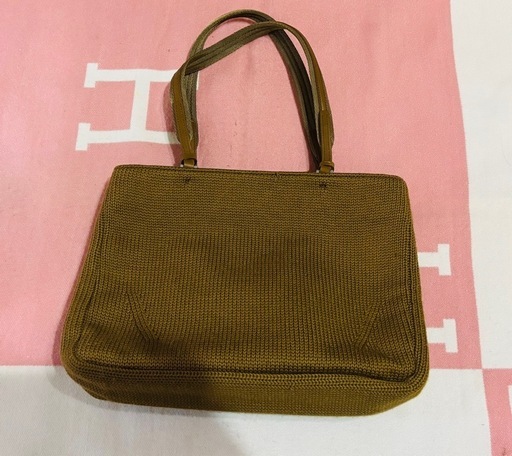 PRADA ハンドバッグ