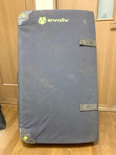 商談中』ボルダリングマットevolv マーベリック