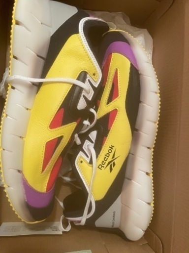スニーカー2足セット　adidas Reebok