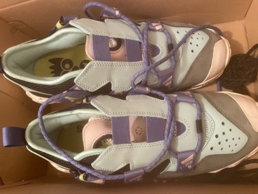 スニーカー2足セット　adidas Reebok