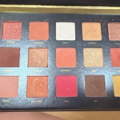 ビューティーグレーズド 15color EYE SHADOWの画像