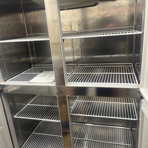 業務用冷藏庫4ドア
