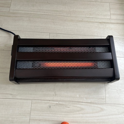 メトロ電気工業フットヒーター