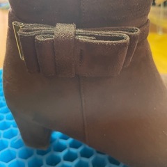 リボン付きブラウンショートブーツ（Sサイズ）『おまけ付き』の画像