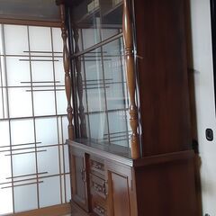 高級感のある本棚です。の画像