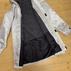 お取引き中adidas ベンチコート　Sの画像