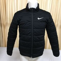 NIKE 「ナイキ　ジャケット　黒色」サイズ:M　材質：ポリエス...