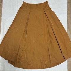 【値下げ】スカート・ブージュルード・Ｍサイズ