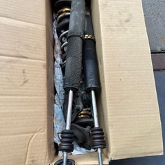 80ヴォクシー　HKS車高調　ジャンク品の画像