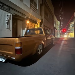 90ハイラックス　左ハンドル　cノッチ　エアサスの画像