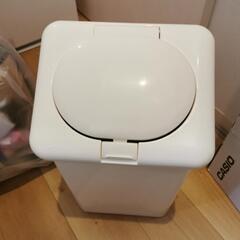 使用済みオムツボックス