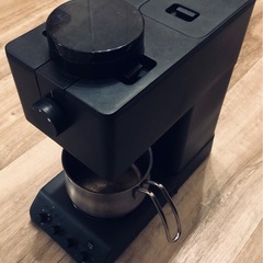 コーヒーメーカー 全自動 3杯用 ミル付 燕三条 CM-D457Bの画像