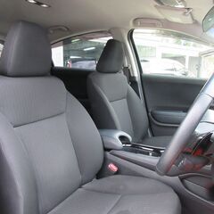 ホンダ　ヴェゼル　ハイブリッドＸ★1年保証★ロードサービス付　純正ＳＤナビ　地デジ　バックカメラ　Ｂｌｕｅｔｏｏｔｈ　クルコン　パドルシフト　スマートキー　オートエアコン　オートライト　ＬＥＤヘッドライト＆オプションフォグ　純正１６ＡＷの画像