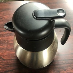 保温瓶の画像