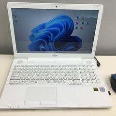 🍀本日の目玉品【超美品】ノートパソコン【富士通】 高速コア7搭載...