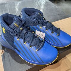 ❗アンダーアーマースニーカー❗値下げ