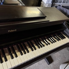 電子ピアノ　Roland KR-375（D）の画像