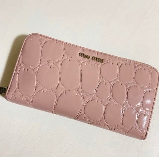 miumiu  長財布　ブランド　ミュウミュウ　財布