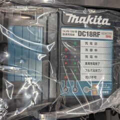 【未使用品】マキタ　充電式インパクトドライバセット品　TD173DRGXAR　限定色：レッド【ハンズクラフト熊本けやき通り店】【引き取り限定】の画像