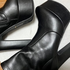 Mafmof（マフモフ）ボリューム厚底ストーム太ヒールストレッチブーツ Mサイズ　の画像