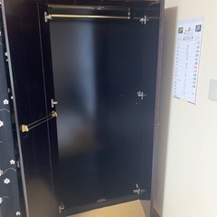 木製衣装収納の画像