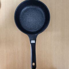 【お取引者様決定】フライパン　ガス火用　20㎝の画像