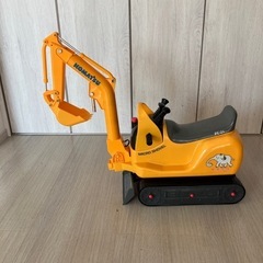 乗れるおもちゃショベルカー
