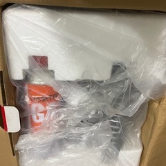 新品　キャンプ イワタニ カセットガス ストーブ　ガスヒーター コンパクト セラミックヒーターの画像