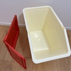 収納ボックスの画像