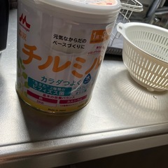 チルミル　ミルク缶8月まで