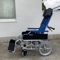 リクライニング車椅子
