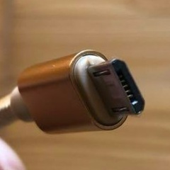 USBケーブル　3m ゴールド　マイクロBの画像