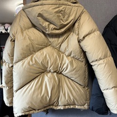 NIKE ダウンジャケット　レディースL 未使用に近いの画像